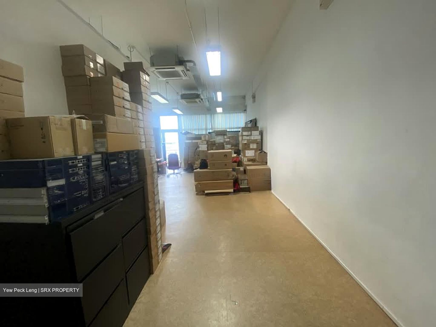 Hola Centre (D14), Factory #577064891
